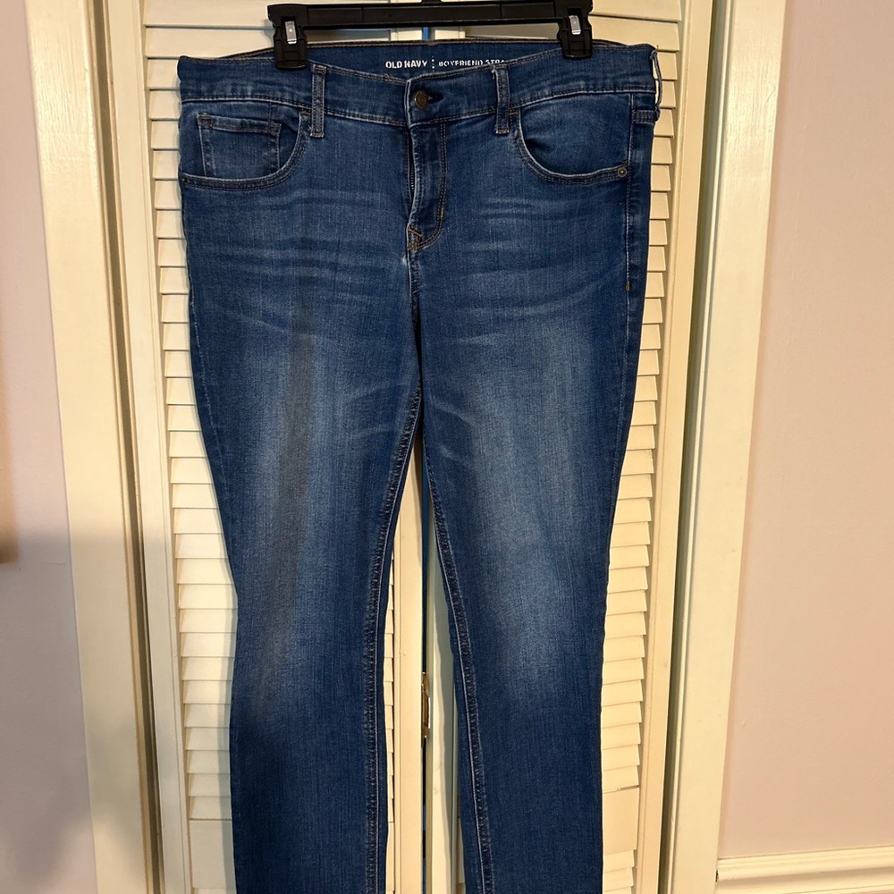 Old Navy Blue Jeans Boyfriend Classic Style with straight leg